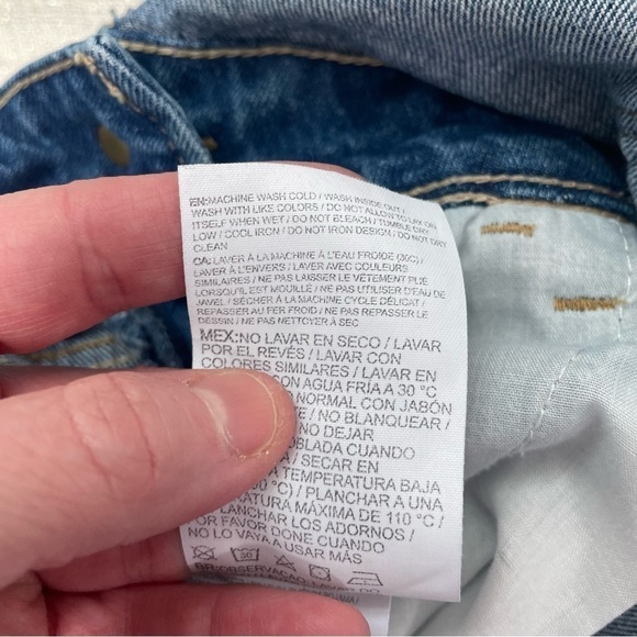 Levi's Denim Distressed Shortall Kids Size 16 - Picture 13 of 14